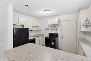 430 Lindbergh Dr NE, Atlanta, GA 30305 - Photo 9