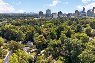 3626 Kingsboro Rd NE, Atlanta, GA 30319 - Photo 63