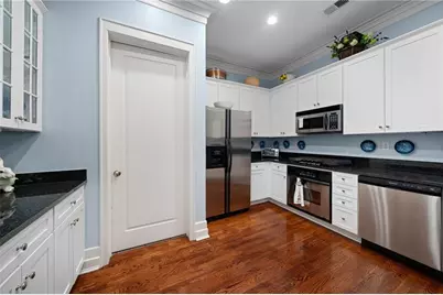 1717 N Decatur Road NE #T16, Atlanta, GA 30307 - Photo 5