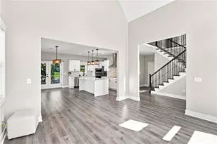 181 Eagle Glen Dr, Woodstock, GA 30189 - Photo 3