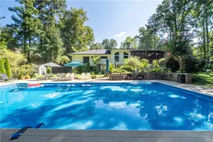 8180 Innsbruck Dr, Sandy Springs, GA 30350 - Photo 49