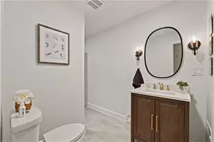 8180 Innsbruck Dr, Sandy Springs, GA 30350 - Photo 15