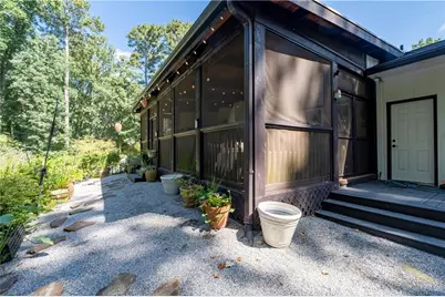 8180 Innsbruck Drive, Sandy Springs, GA 30350 - Photo 53