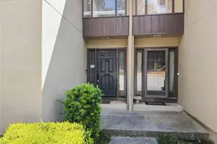 8 Ivy Ridge NE, Atlanta, GA 30342 - Photo 41