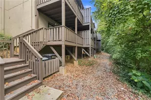 8 Ivy Ridge NE, Atlanta, GA 30342 - Photo 39