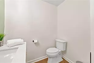 8 Ivy Ridge NE, Atlanta, GA 30342 - Photo 15