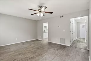 5535 Downs Way, Lithonia, GA 30058 - Photo 11