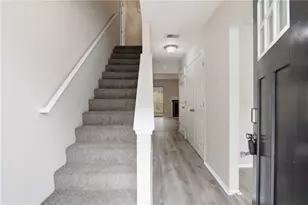 5535 Downs Way, Lithonia, GA 30058 - Photo 9