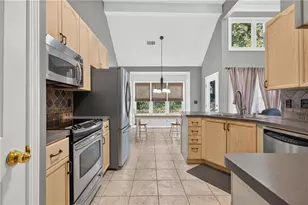 290 Deer Cliff Cove, Lawrenceville, GA 30043 - Photo 13