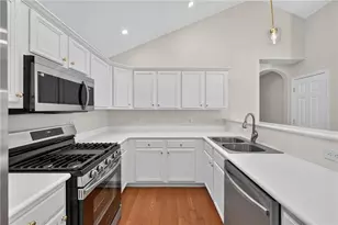 2525 Gateview Ct, Cumming, GA 30040 - Photo 7