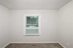 1537 Spruce Ridge Ct, Stone Mountain, GA 30083 - Photo 19