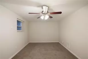 1537 Spruce Ridge Ct, Stone Mountain, GA 30083 - Photo 23