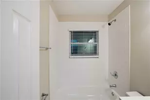 1537 Spruce Ridge Ct, Stone Mountain, GA 30083 - Photo 25
