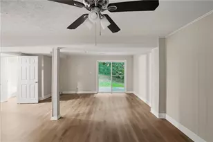 1537 Spruce Ridge Ct, Stone Mountain, GA 30083 - Photo 7