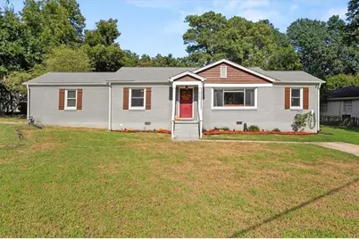 1563 Cloverdale Drive SE, Marietta, GA 30067 - Photo 1