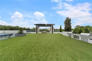 2425 Peachtree Rd NE, Atlanta, GA 30305 - Photo 35
