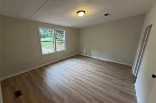 6125 River Run Cir, Gainesville, GA 30506 - Photo 5