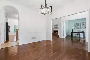2330 Rose Walk Dr, Alpharetta, GA 30005 - Photo 5