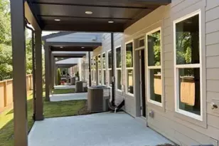 2560 Silver Star Dr, Marietta, GA 30066 - Photo 21