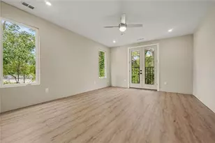2402 Lynn Iris Dr, Decatur, GA 30032 - Photo 17