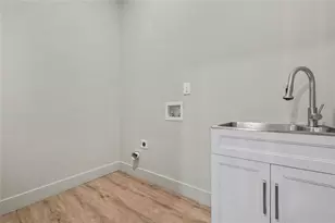 2402 Lynn Iris Dr, Decatur, GA 30032 - Photo 29