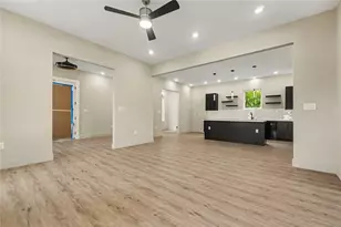 2402 Lynn Iris Dr, Decatur, GA 30032 - Photo 7
