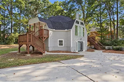 377 Windsor Farms Drive, Lawrenceville, GA 30046 - Photo 3