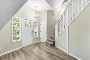 377 Windsor Farms Dr, Lawrenceville, GA 30046 - Photo 9