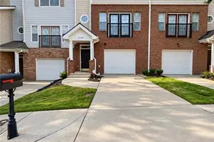 2585 Laurel Cir NW, Atlanta, GA 30311 - Photo 1