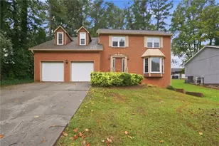 1547 Golf Link Dr, Stone Mountain, GA 30088 - Photo 1