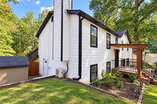 242 Muddy River Rd, Lawrenceville, GA 30043 - Photo 25