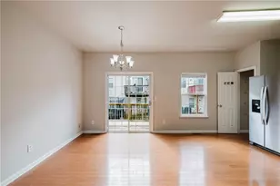 2193 Landing Walk Dr, Duluth, GA 30097 - Photo 7
