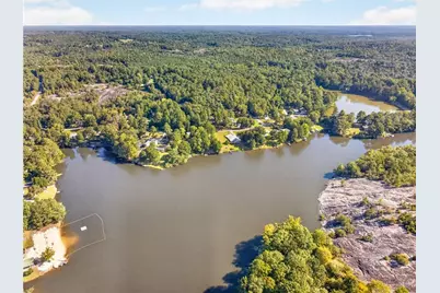 2503 Lakeshore Drive NE, Conyers, GA 30012 - Photo 11