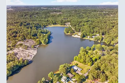 2503 Lakeshore Drive NE, Conyers, GA 30012 - Photo 9