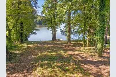 2503 Lakeshore Drive NE, Conyers, GA 30012 - Photo 5