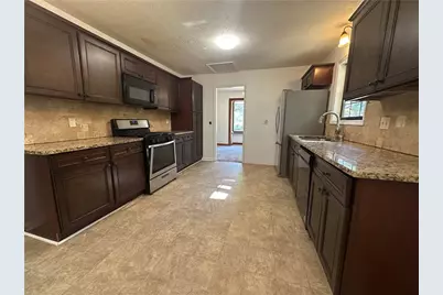 330 Homestead Circle, Kennesaw, GA 30144 - Photo 9