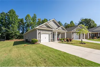 200 Vineyard Walk, Carrollton, GA 30117 - Photo 3