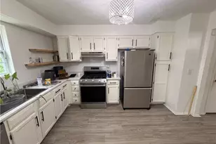 6161 St Charles Ct, Lithonia, GA 30058 - Photo 5
