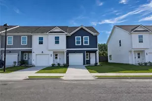 9444 Maple Grv Ln, Jonesboro, GA 30238 - Photo 1