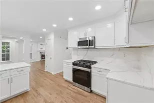 2890 Northcliff Dr, Suwanee, GA 30024 - Photo 7