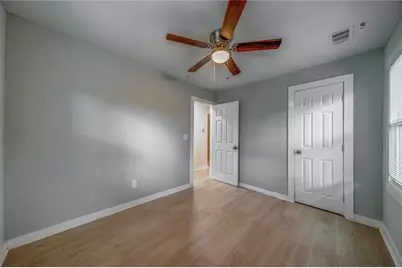 1024 Regis Road SE, Atlanta, GA 30315 - Photo 17
