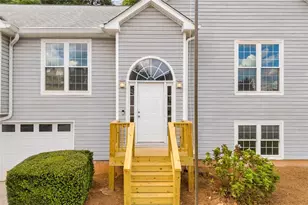 1170 Robert Pointe Way SE, Lawrenceville, GA 30045 - Photo 3