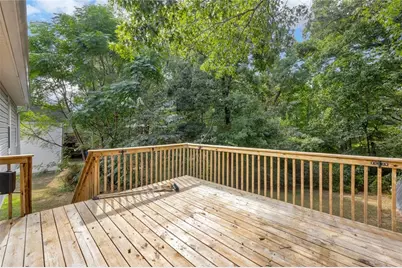1170 Robert Pointe Way SE, Lawrenceville, GA 30045 - Photo 17