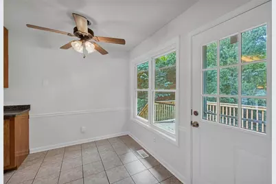 1170 Robert Pointe Way SE, Lawrenceville, GA 30045 - Photo 15