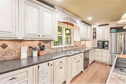 3804 Club Forest Drive, Peachtree Corners, GA 30092 - Photo 7