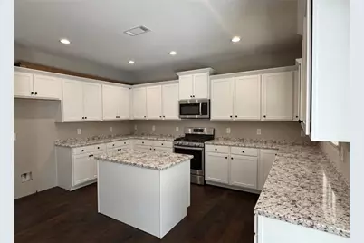303 Spring Lake Cove, White, GA 30184 - Photo 3
