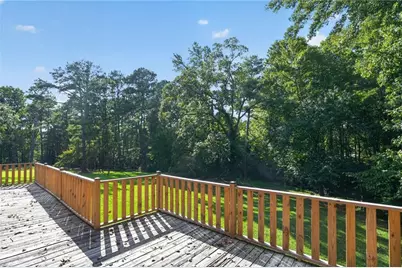 83 Russell Rd, Lawrenceville, GA 30043 - Photo 5