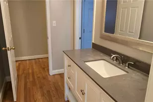 3668 Kingsboro Rd NE, Atlanta, GA 30319 - Photo 11