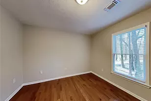 410 Southmoor Cir, Stockbridge, GA 30281 - Photo 17