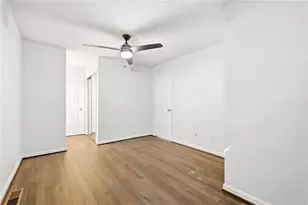 1730 Paddlewheel Dr NE, Marietta, GA 30062 - Photo 17